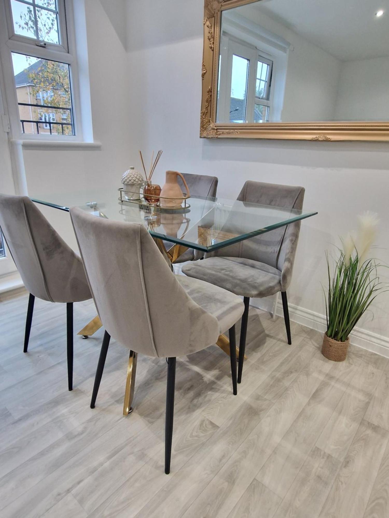 Apartment New Luxury Near Wembley - Free Parking & Wifi